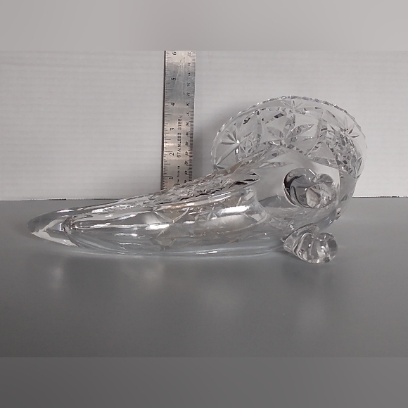 Vintage Large Crystal Horn of Plenty Vase 6 Inches tall SEE DESCRIPTION - Picture 5 of 6